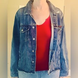 Lucky Brand Distressed Jean Jacket CUTE 🥰